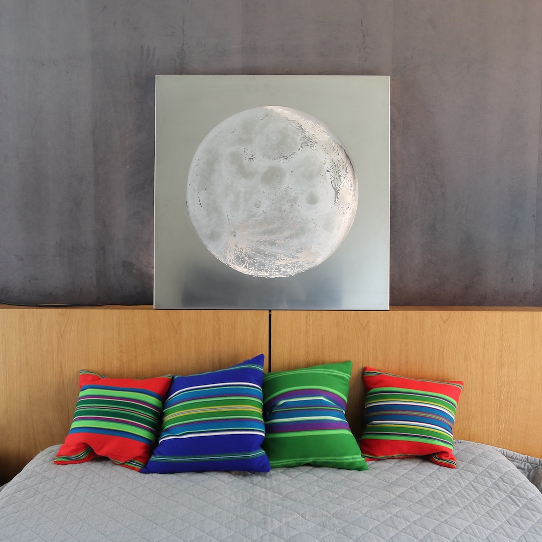Obraz metalowy księżyc nierdzewka i wosk
